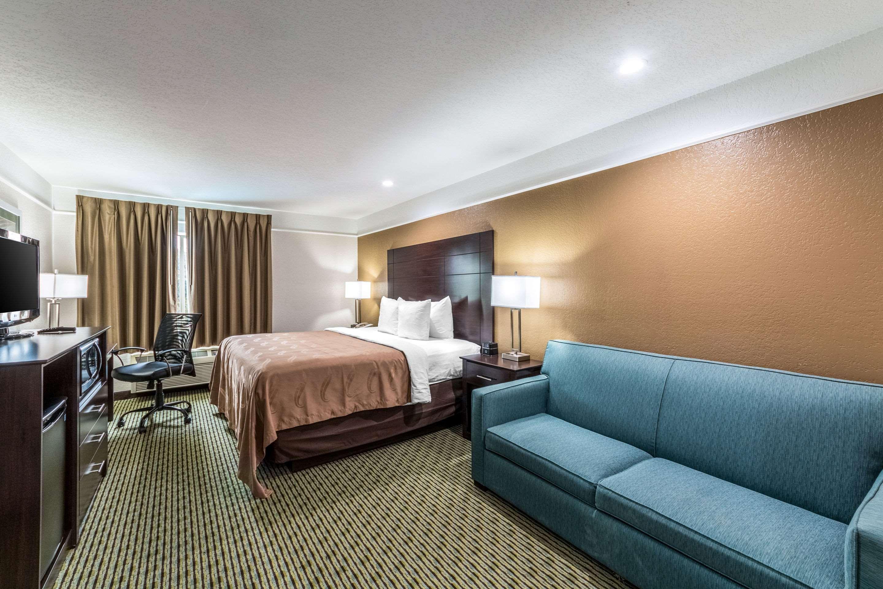Quality Inn & Suites Seaworld North San Antonio Zewnętrze zdjęcie