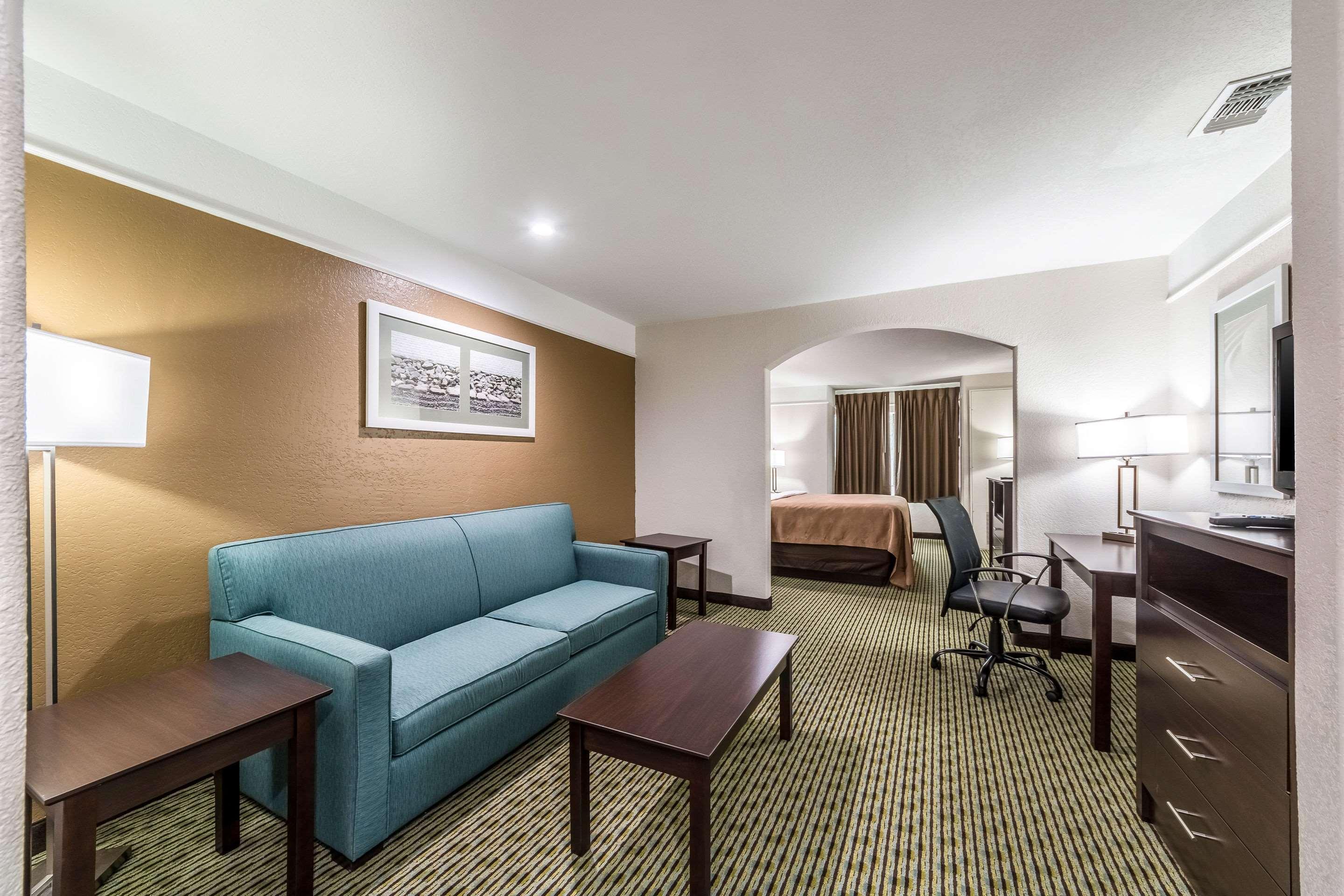 Quality Inn & Suites Seaworld North San Antonio Zewnętrze zdjęcie