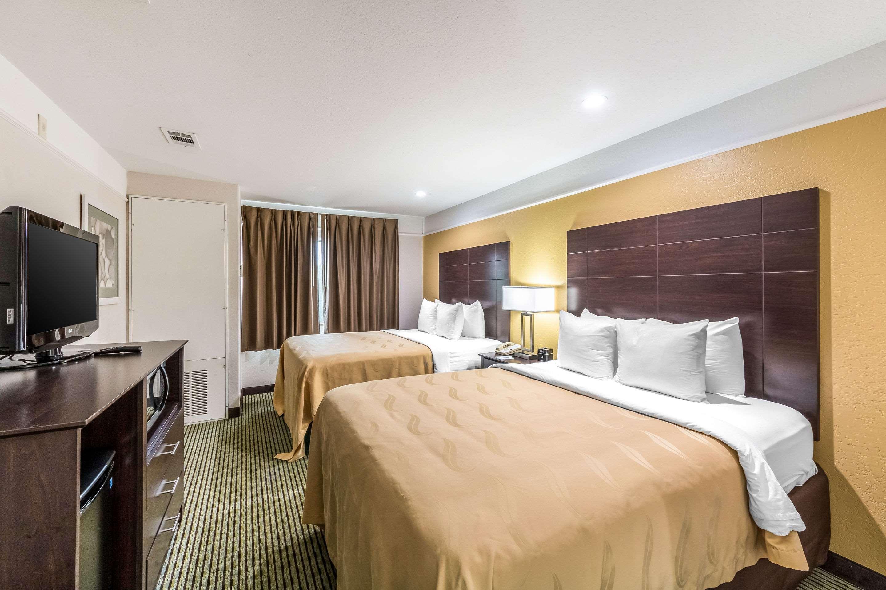 Quality Inn & Suites Seaworld North San Antonio Zewnętrze zdjęcie